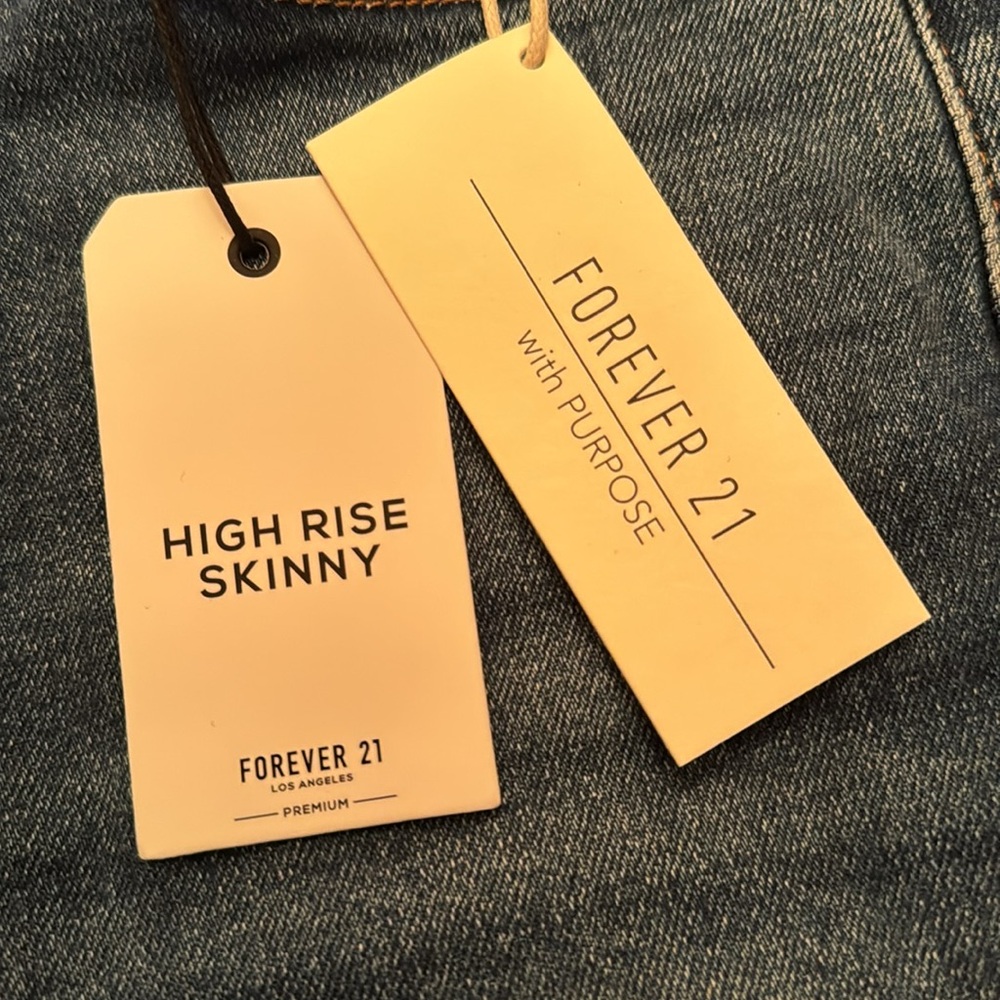 High Ride Skinny Jeans - Picture 2 of 5